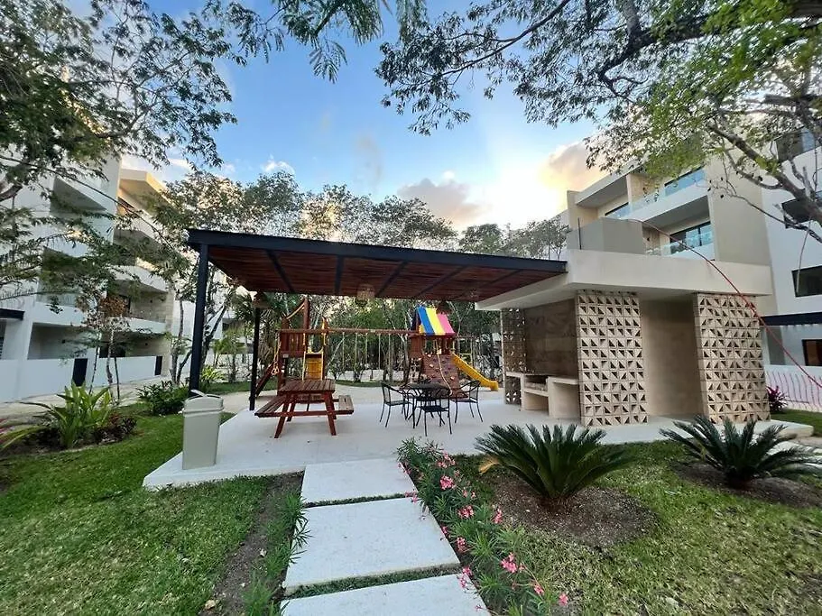 Luxury New Condo With Amazing Pool Playa del Carmen Appartement